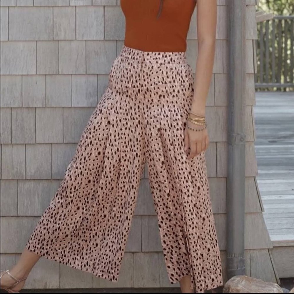 Anthropologie pleated Pants M